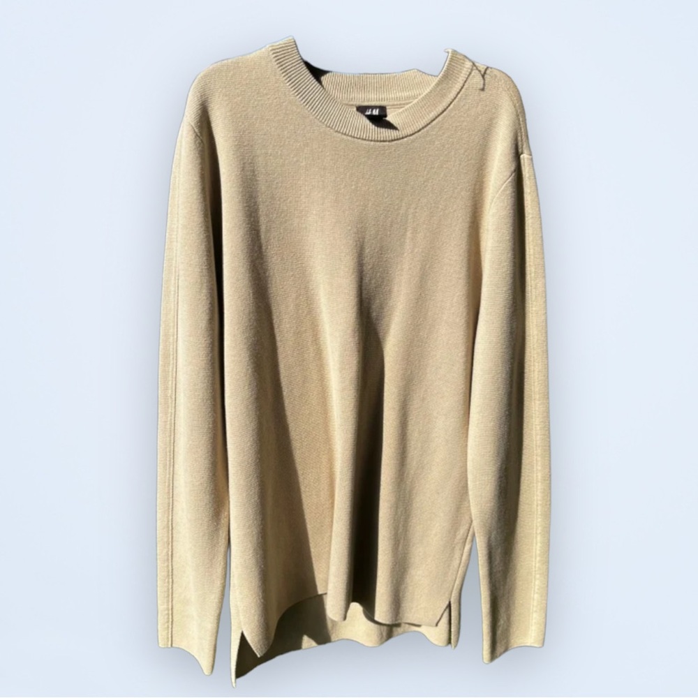 H&M Men’s Crewneck Long Sleeve Sweater Size Medium